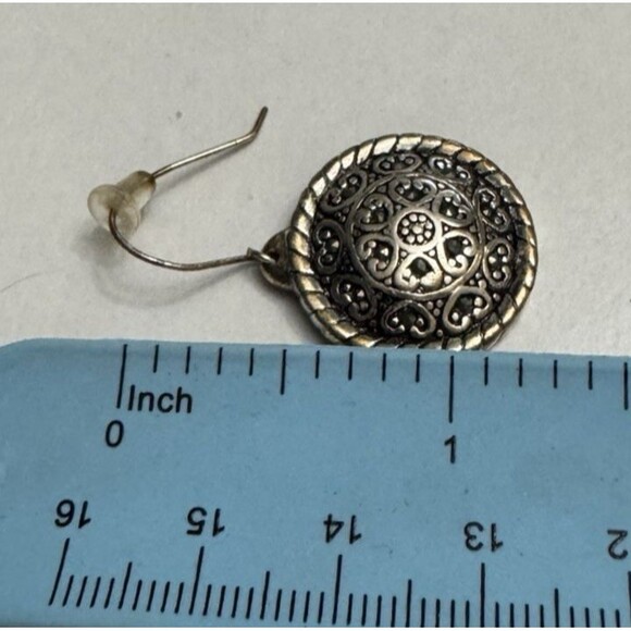 Lot of 2 Pairs of Silver Tone Earrings – Star Studs + Filigree Dangles - Picture 6 of 7